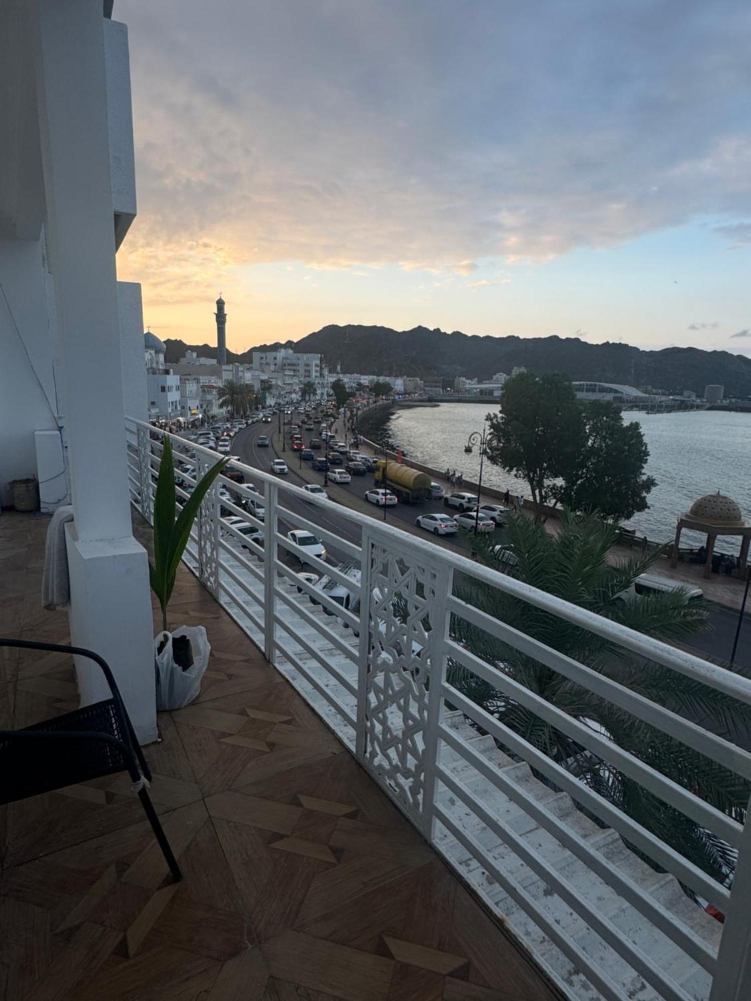 Апартаменти Muttrah Souq And Sea View Маскат Екстер'єр фото